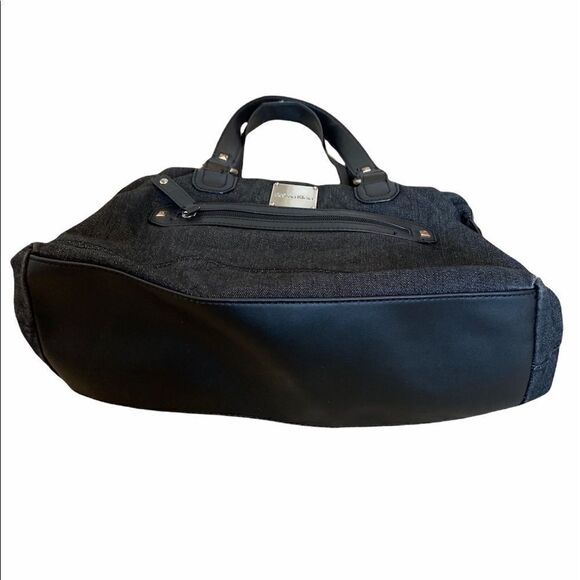 CALVIN KLEIN Black Fabric Small Zip Shoulder Bag - Picture 5 of 8